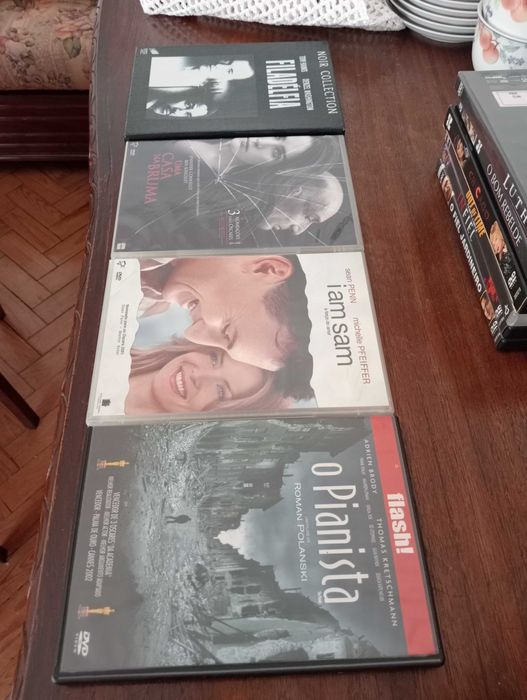 Lote de DVD'S - filmes, música e série