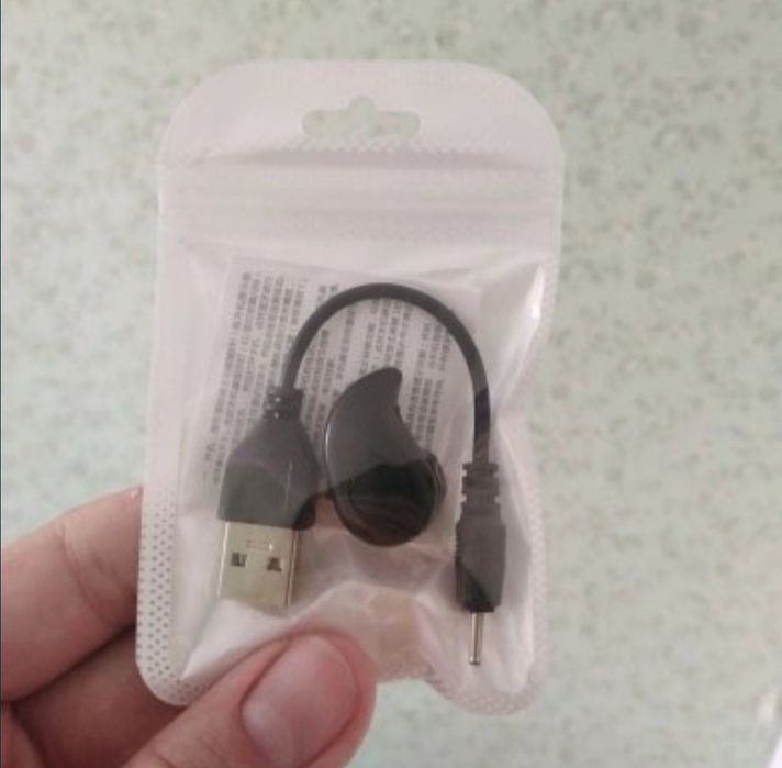 Навушник / безпровідна Bluetooth - гарнітура.