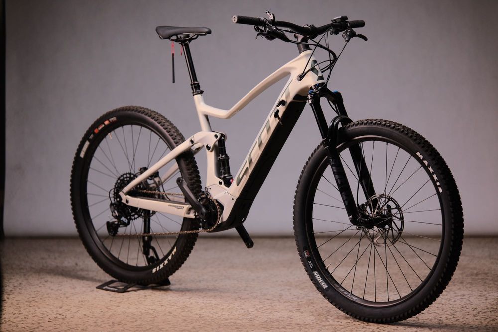 Nowy rower Scott Strike eRIDE 910, rozm L, Faktura