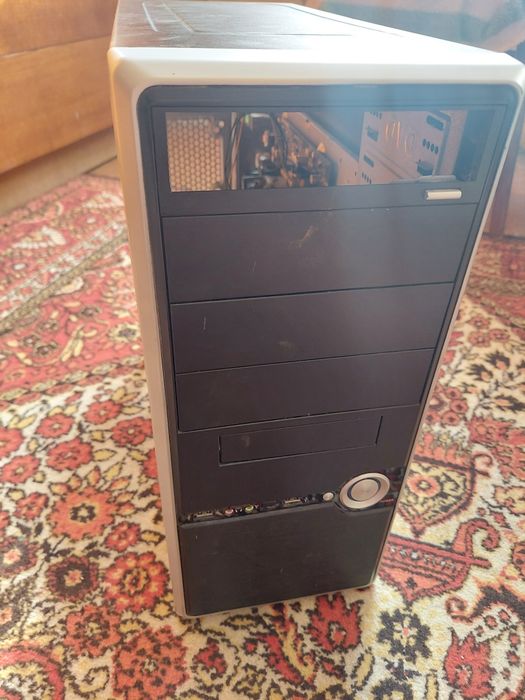 Корпус від системного блоку