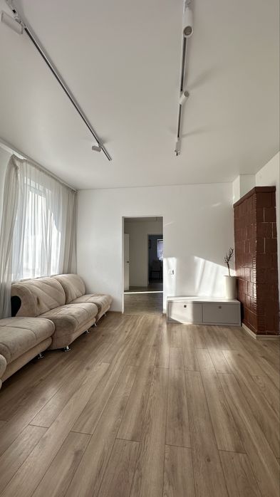 Продаж  будинку з капітальним ремонтом