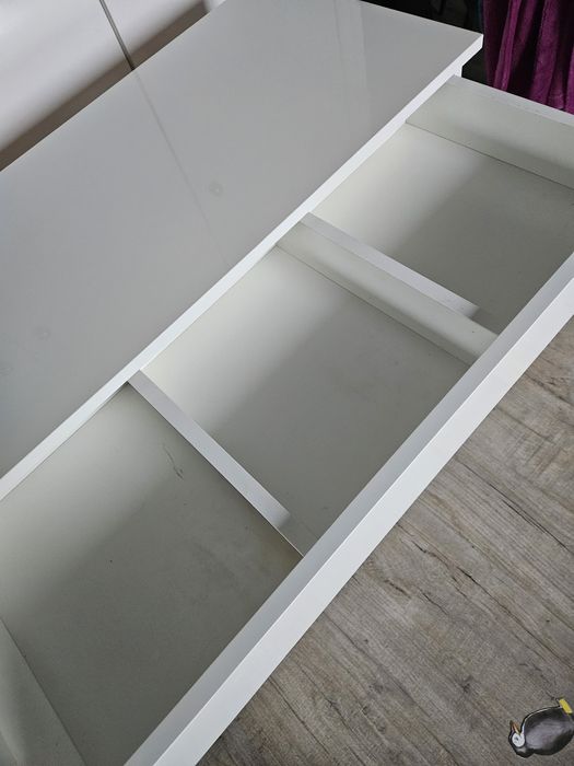 Konsola Toaletka Biała Połysk Chromowane Srebrne Nóżki Glamour