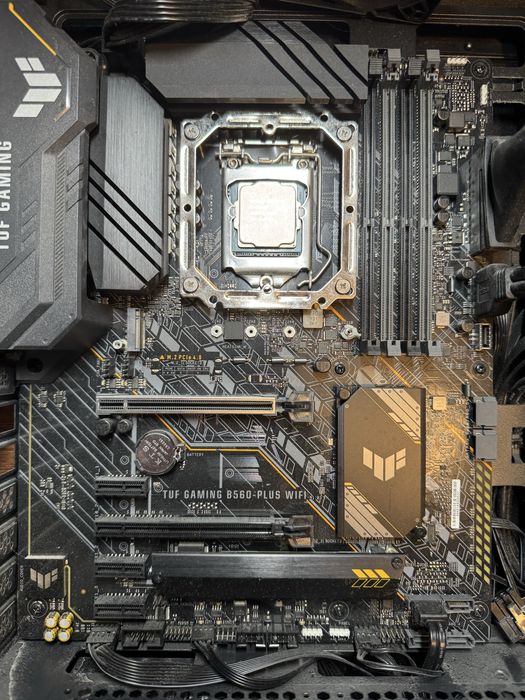 Zestaw ASUS GAMING B560-PLUS WIFI, i3-10105F, SPC Spartan 4, 16GB DDR4