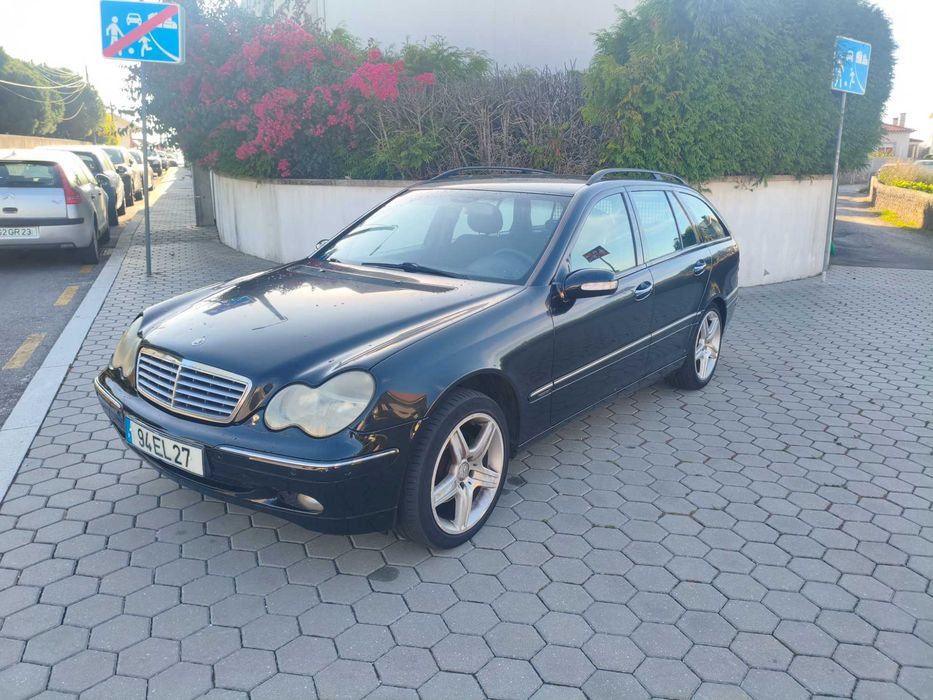 Mercedes c220 em bom estado