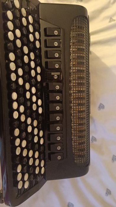 Sprzedam akordeon guzikowy marki Zero Sette