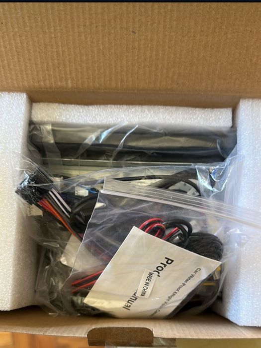 Vendo rádio 1din de 10 polegadas com gps câmara de ré novo nunca usado