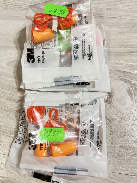 Бірюші нові на мотузочці