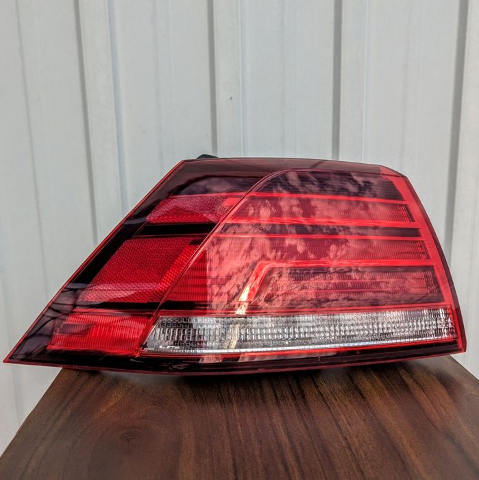 Задні LED ліхтарі VW e-Golf, Golf 7.5 (2018-2021)