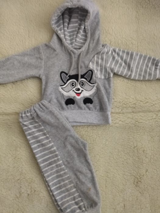 Дитячий костюм сірий