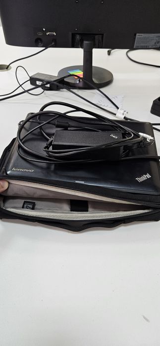 Ноутбук 10 дюймів маленький Lenovo x131e