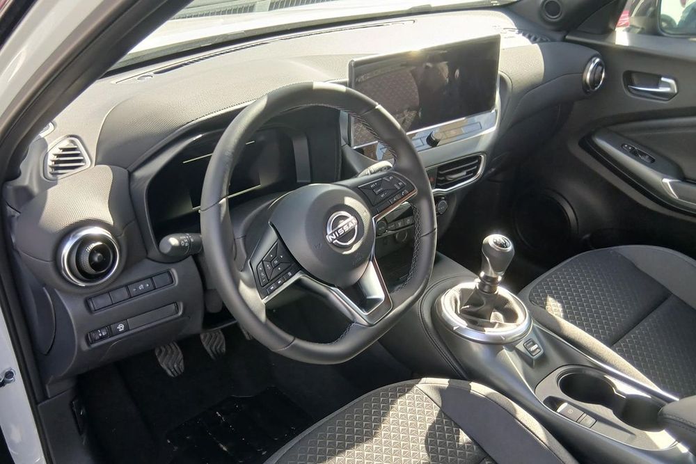 Nissan Juke 1.0 DIG-T N-Connecta
