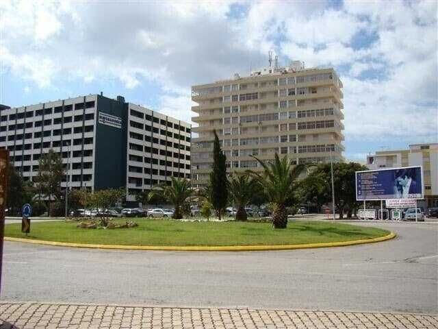 T2 Monte Gordo - 5 mins a pé da praia!