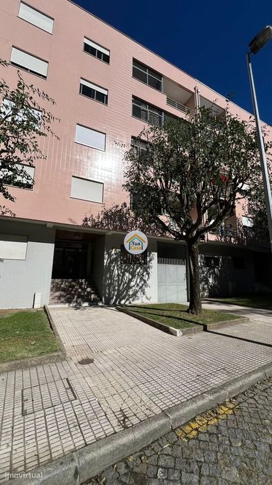 Localização PREMIUM no centro histórico de Braga, imóvel espaçoso e co — Braga (Maximinos, Sé E Cividade), Braga