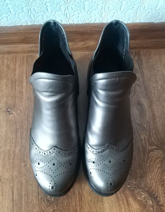 Черевики ботінки демісезонні шкіряні 36 розмір