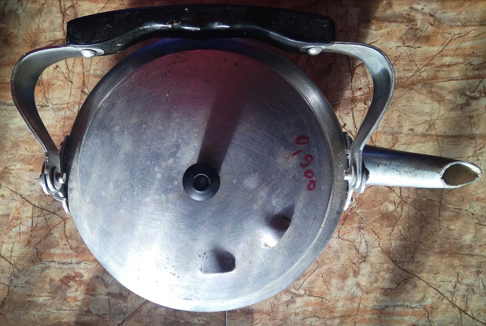 Чайник електричний, 2л. 1 кВт. радянський