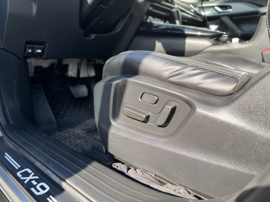 Mazda CX-9 2018 VIN JM3TCACY3J0222813 фото оголошення 11 з 24