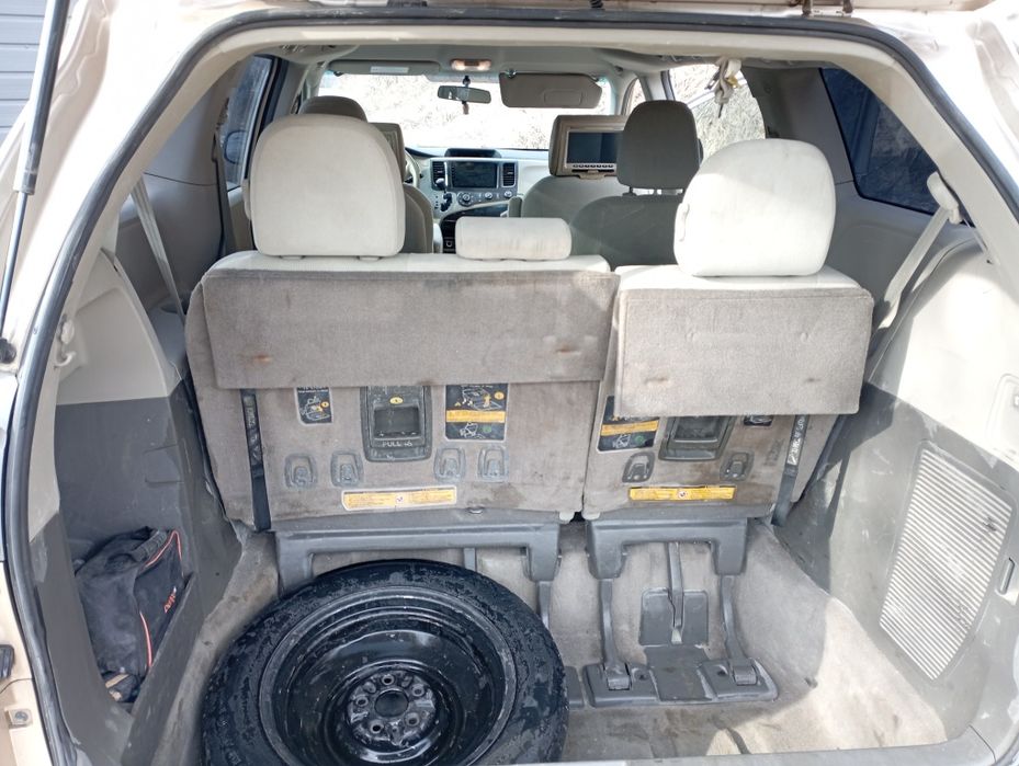 Toyota Sienna 2014 VIN 5TDZK3DC0ES513776 фото оголошення 6 з 12