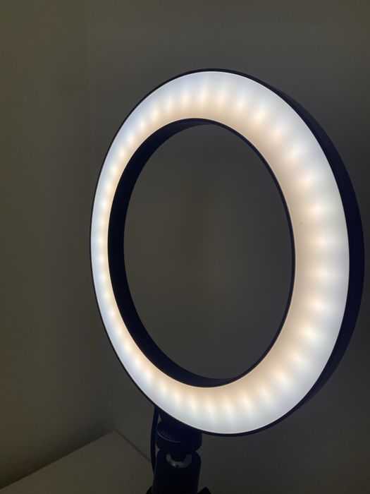 Anel de luz com tripé de mesa