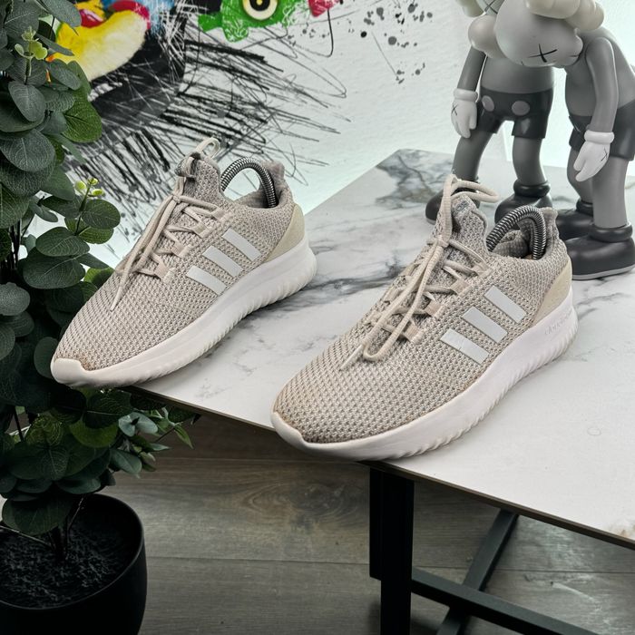 Кросівки Adidas Cloudfoam 38.5 розмір E134