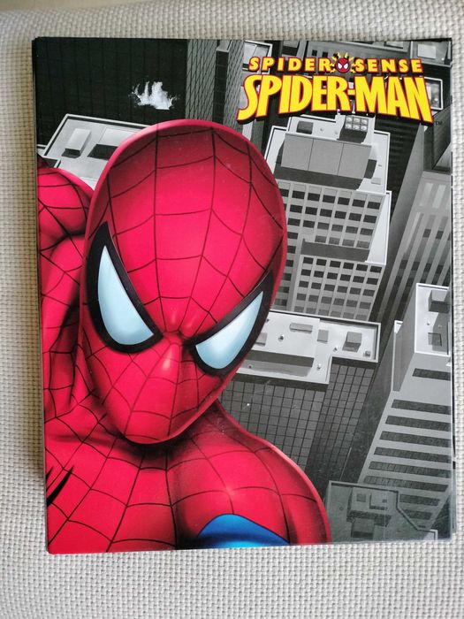 Conjunto escolar do Homem-Aranha