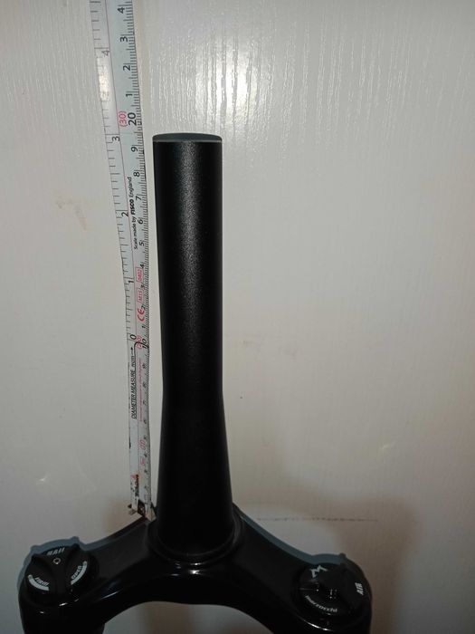 Marzocchi Bomber Z2 29- 140mm Rail