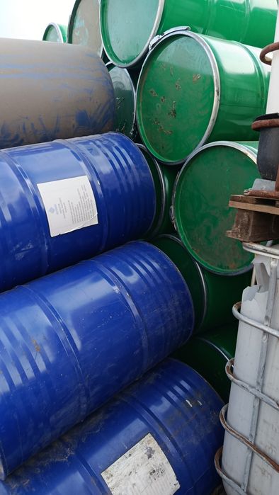 Каністри 20 л пластикові