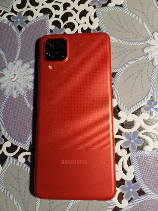 Продам Самсунг  A12