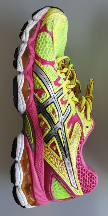 Vendo ténis da marca ASICS 37