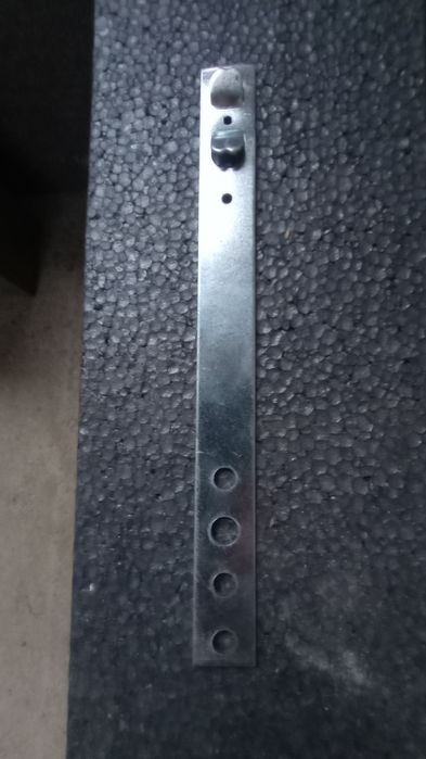 Kotwa do montażu okien