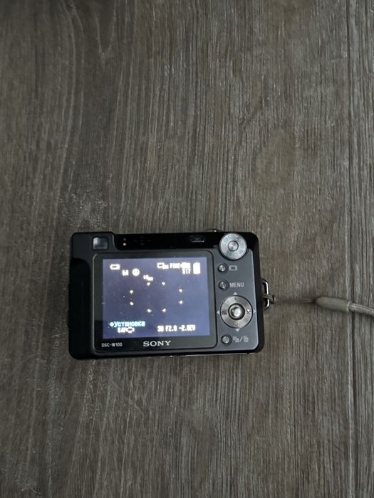 Цифровий фотоапарат Sony DSC W100