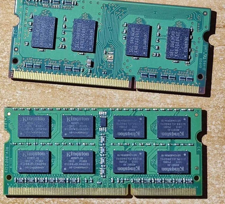 DDR-3 SO-DIMM 2 модуля по 2 гигабайта