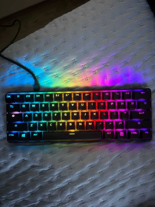 Teclado Hyperx Alloy Origins 60