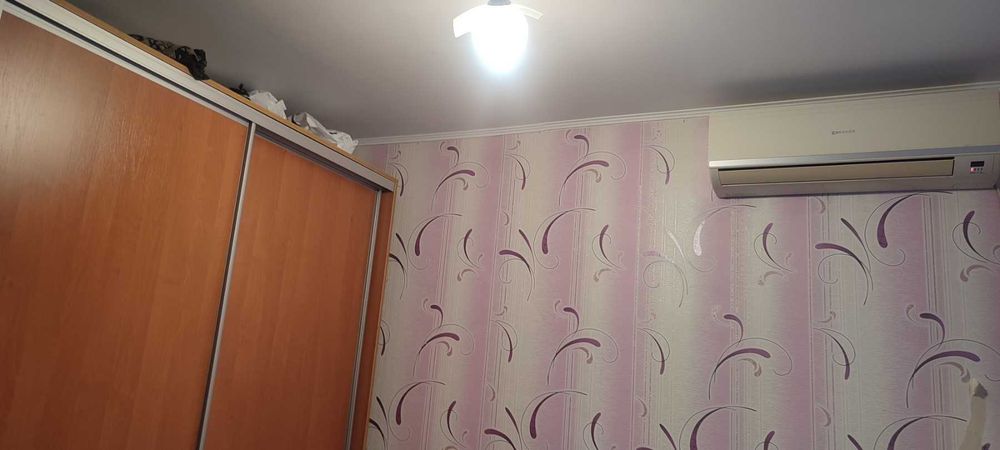 Продам дом  8 сот