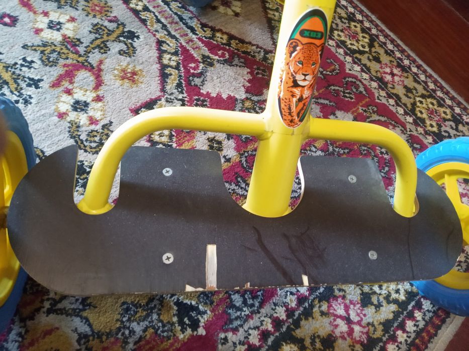 Дешево!Трехколесный валосапед!