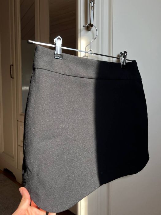 Міні спіднички від 200 до 520 грн, в оголошенні їх 3