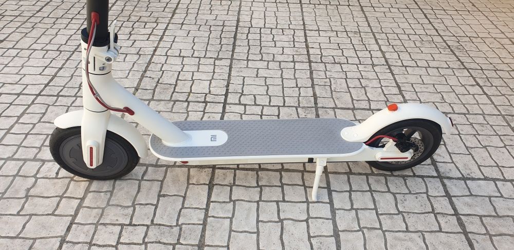 Trotinete Elétrica Xiaomi Mi  M365 branca
