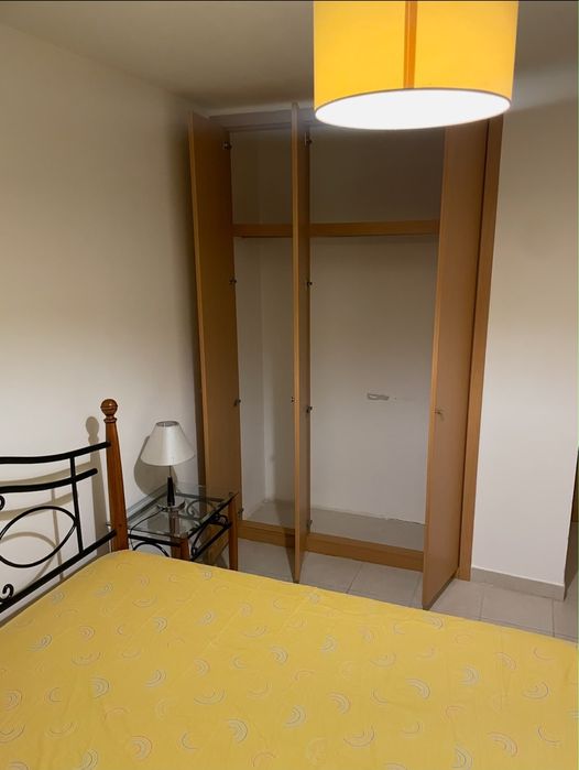 Quarto para arrendamento