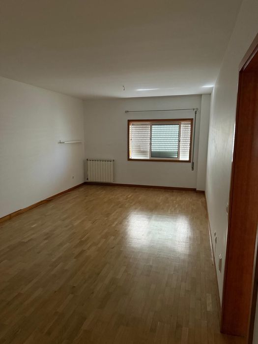 Apartamento T2 para Arrendar em Ermesinde