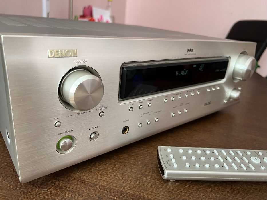 Hi-Fi ресивер Denon DRA-700AEDAB DAB / 2x100W / пульт