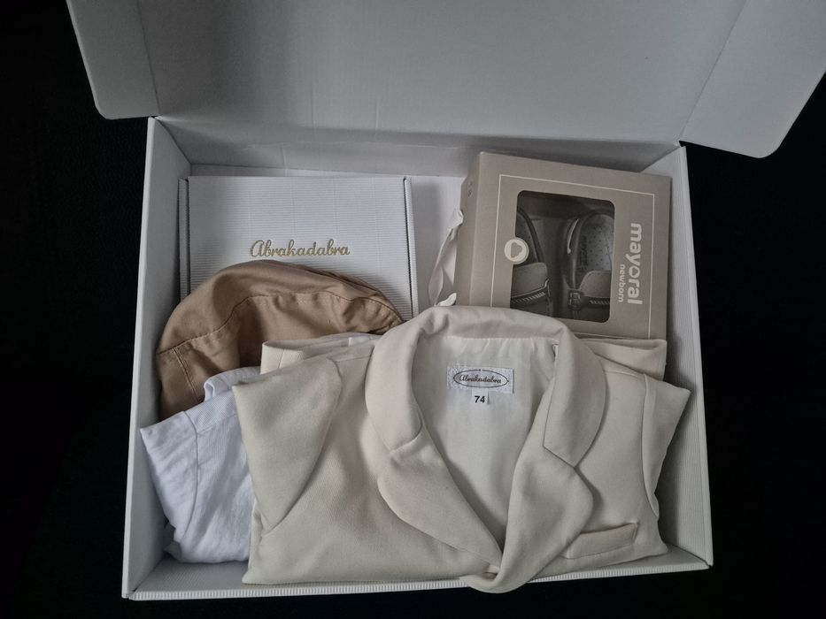 Ubranko abrakadabra 74