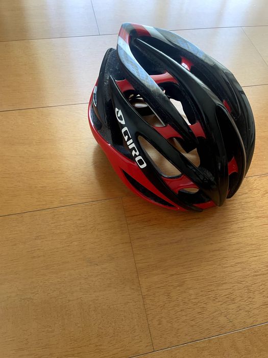 Capacete GIRO Atmos