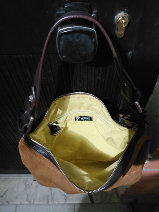 Mala de senhora em bom estado geral 4€