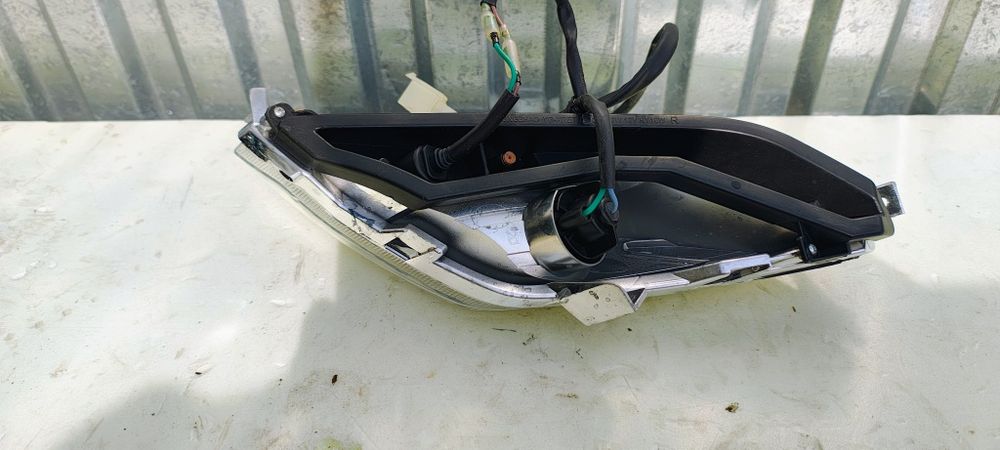 Sym Symphony ST 50,125 LED, Kierunkowskaz.