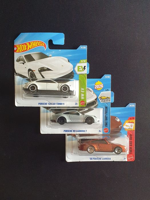 3 Hot Wheels Porsche