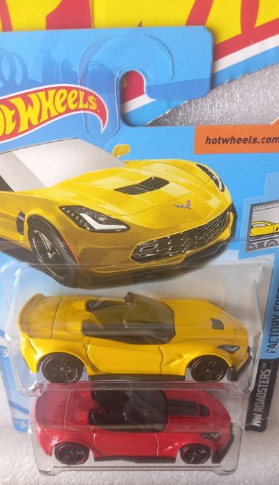 Conjunto 2 corvette c7 z06 convertible hot wheels