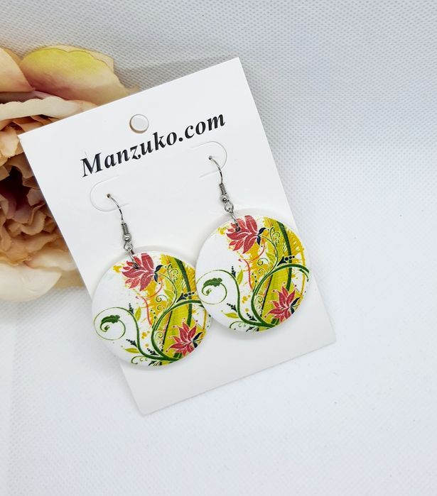 Śliczne kolczyki w kwiaty