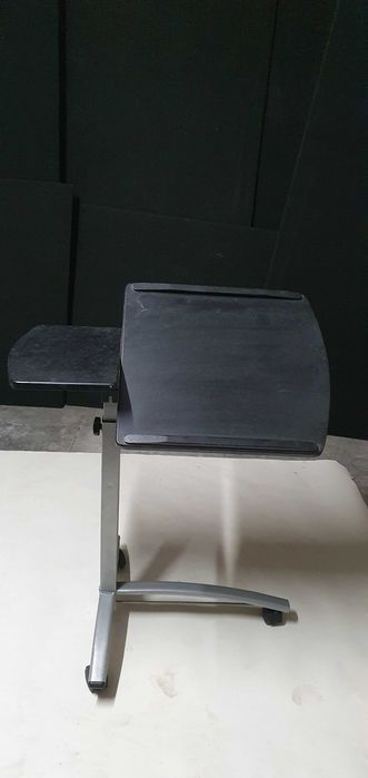 Height-Adjustable Side Table434417316681502721