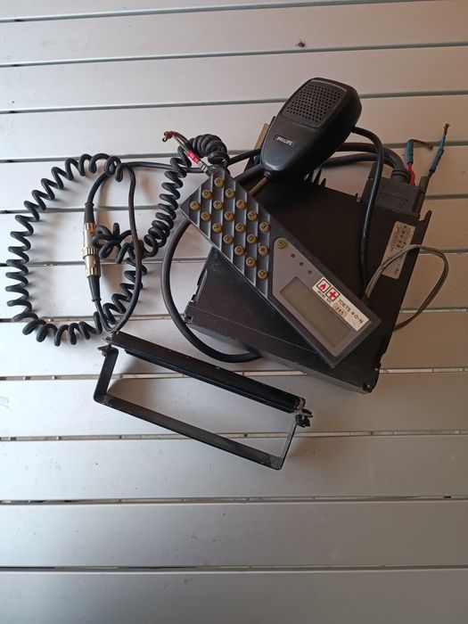 Радіостанція для в авто AEG