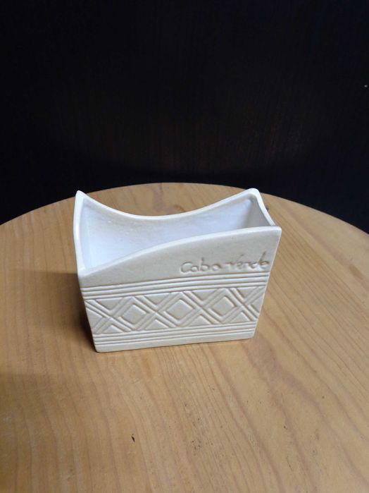 Ceramics Cape Verde460851543132098561
