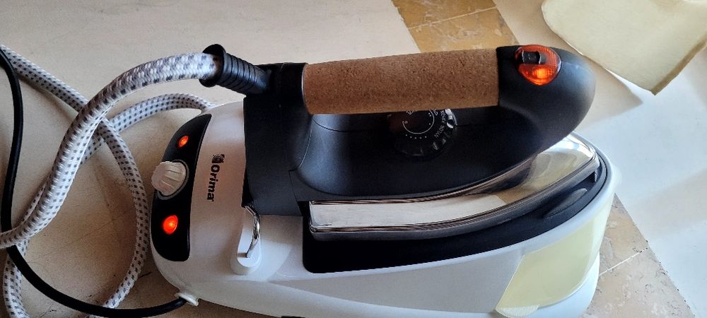 Ferro a vapor de caldeira ORIMA 2600W Profissional